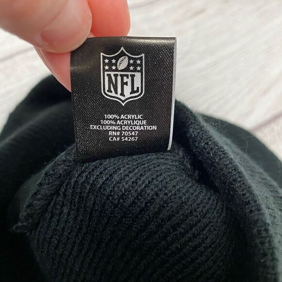 NFL Atlanta Falcons youth kids black knit beanie OS - Picture 2 of 4